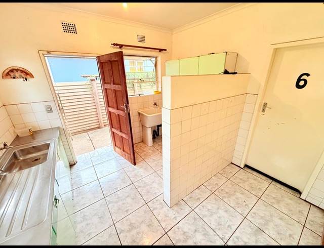 9 BEDROOM HOUSE FOR SALE IN VANDERBIJLPARK CE 5